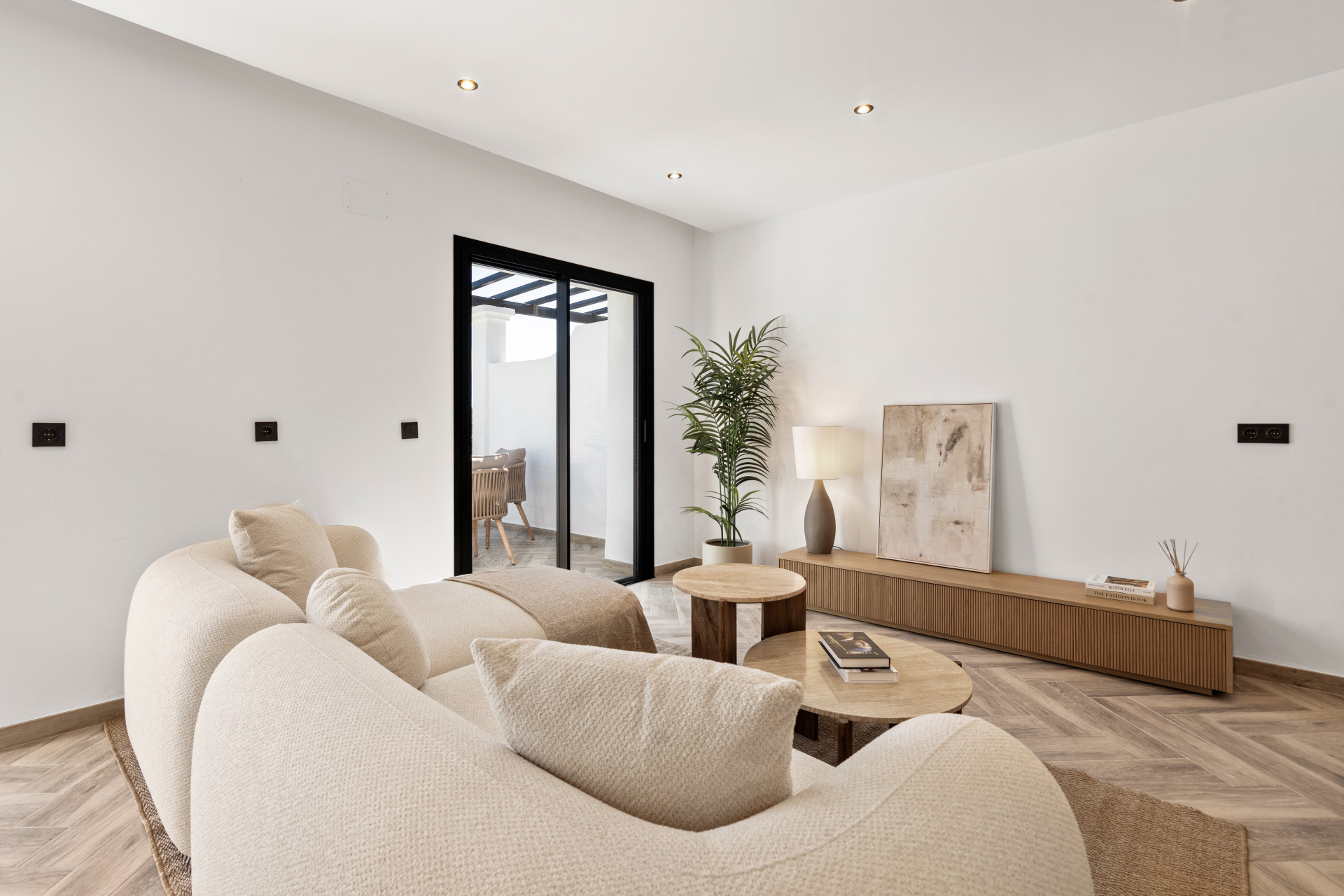 Ático de 3 Dormitorios y 3 Baños en venta en Benahavís