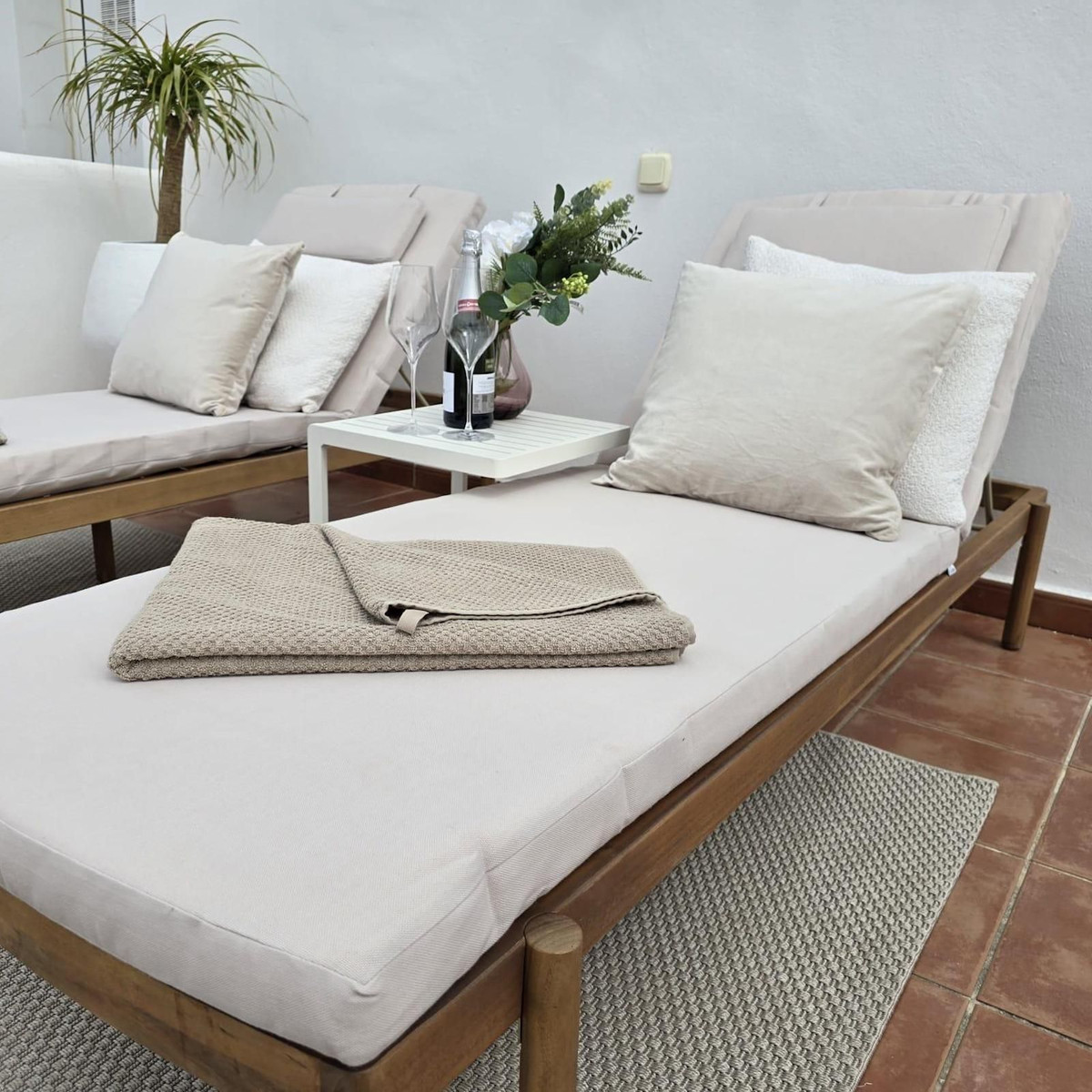 Piso de 2 Dormitorios y 2 Baños en venta en Estepona