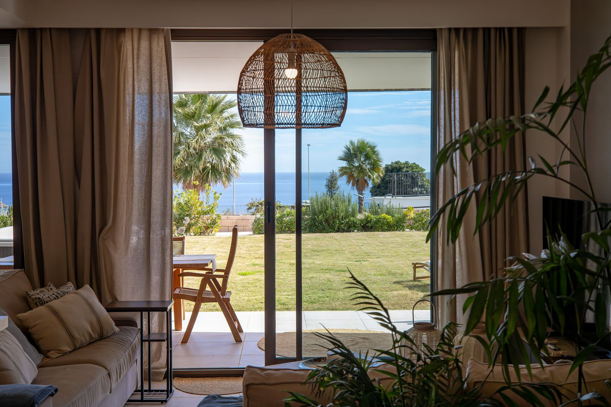 Piso de 2 Dormitorios y 2 Baños en venta en Casares