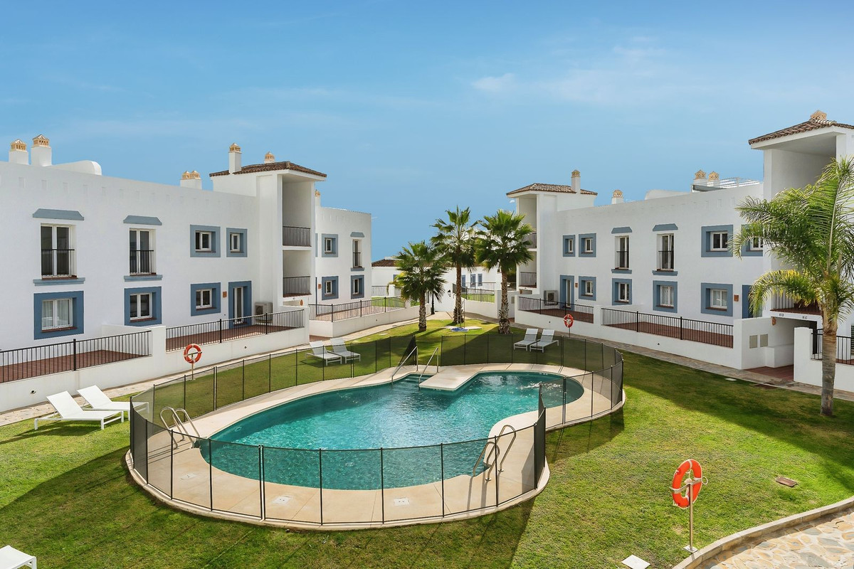 El Paraiso, Estepona