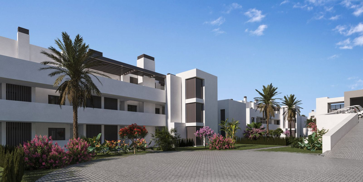 Casa Adosada de 3 Dormitorios y 2 Baños en venta en La Alcaidesa