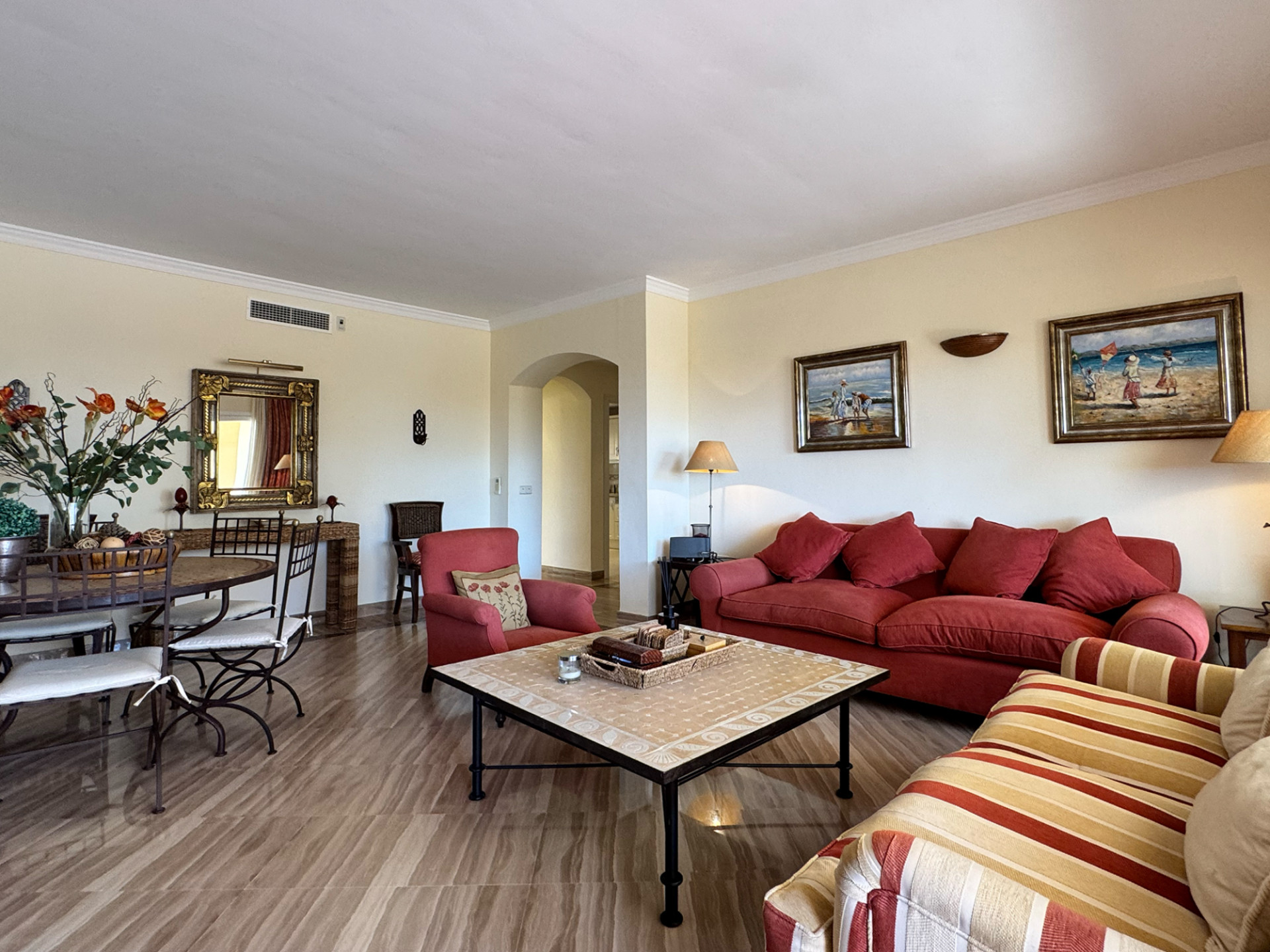 3 спални, 3 бани - Апартамент за продажба в Cabopino, Marbella