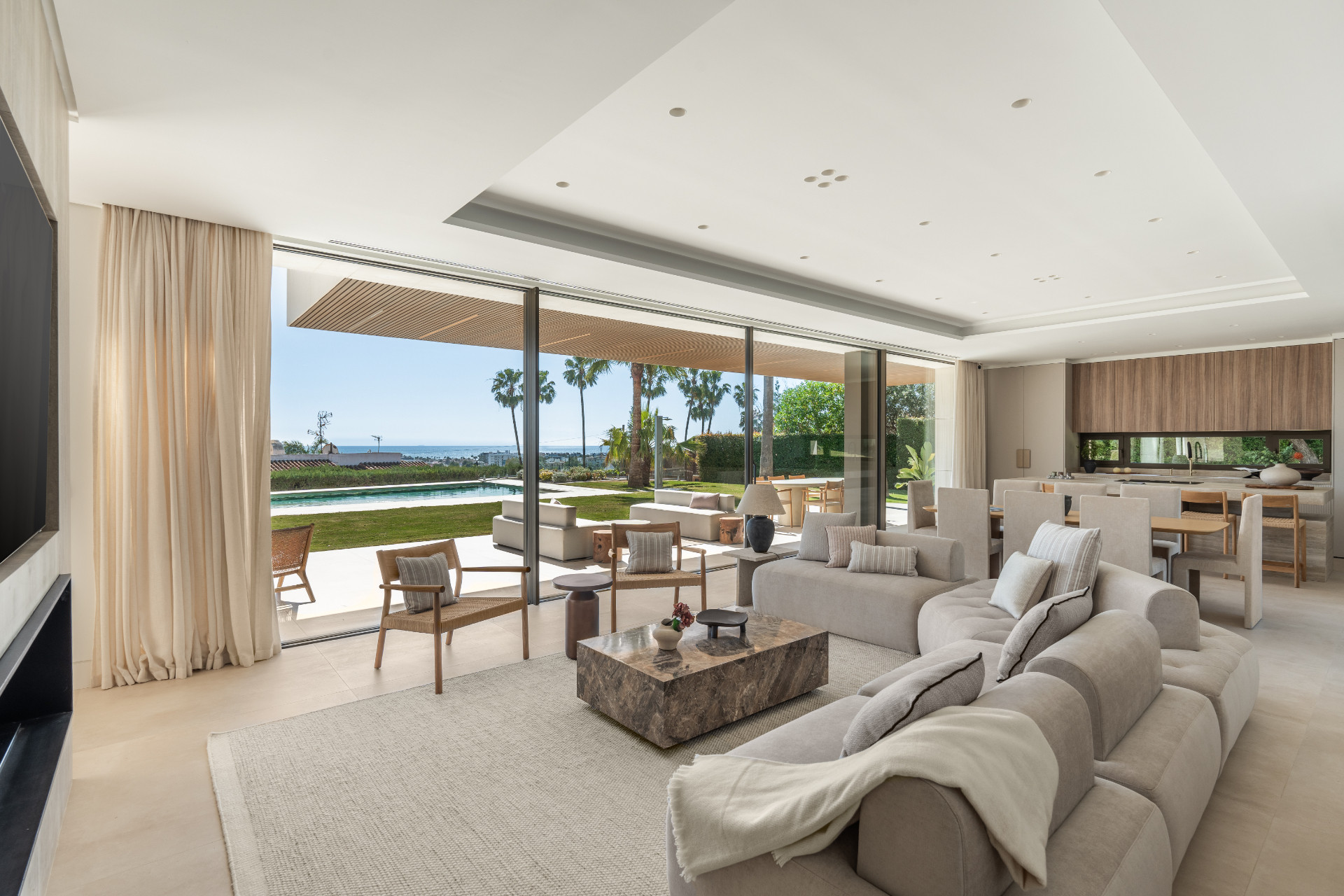 Casa de 5 Dormitorios en venta en Málaga