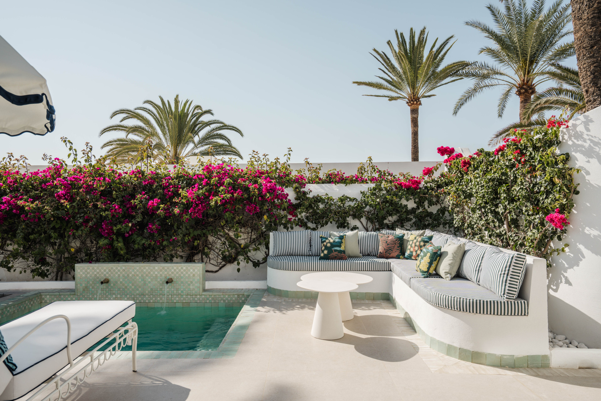 Casa Adosada de 3 Dormitorios y 3 Baños en venta en Milla de Oro, Marbella