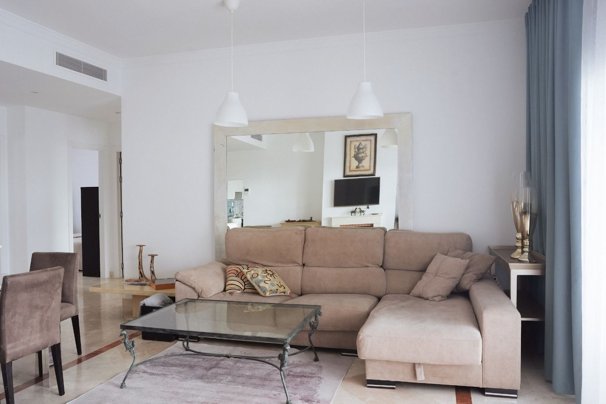 Piso de 3 Dormitorios y 2 Baños en venta en El Paraíso