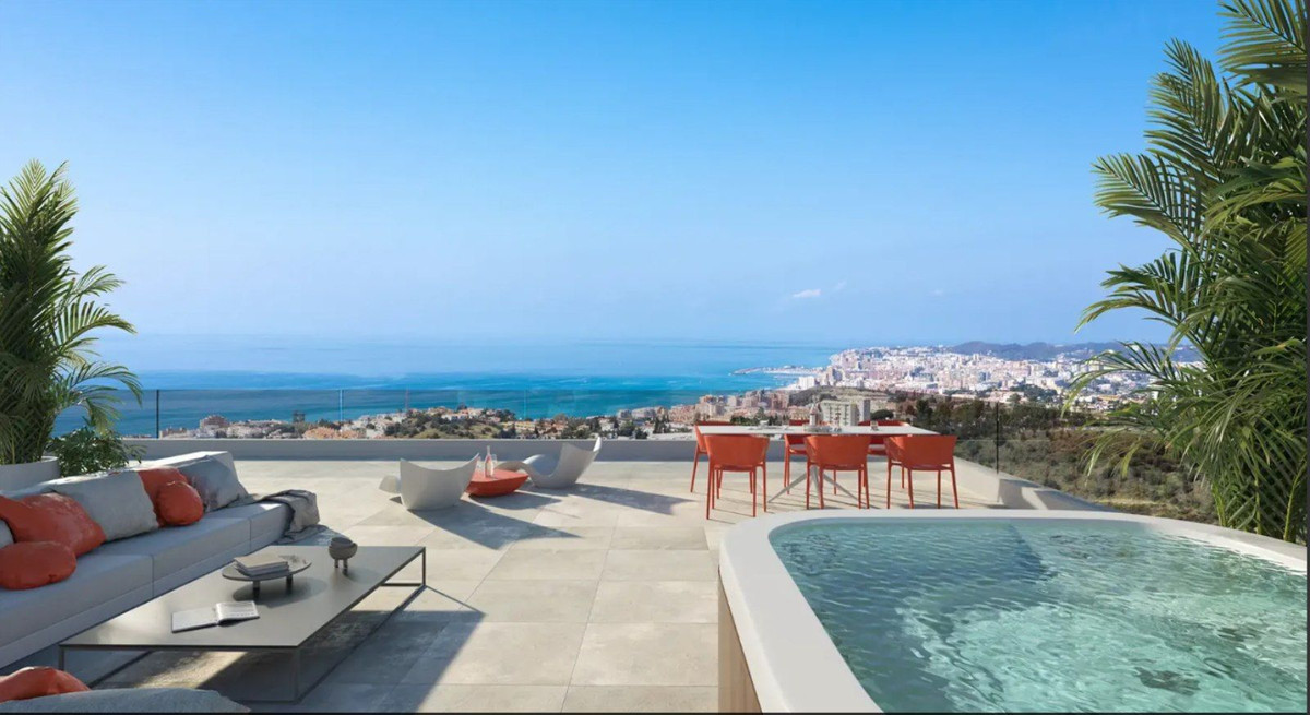 Piso de 3 Dormitorios en venta en Fuengirola