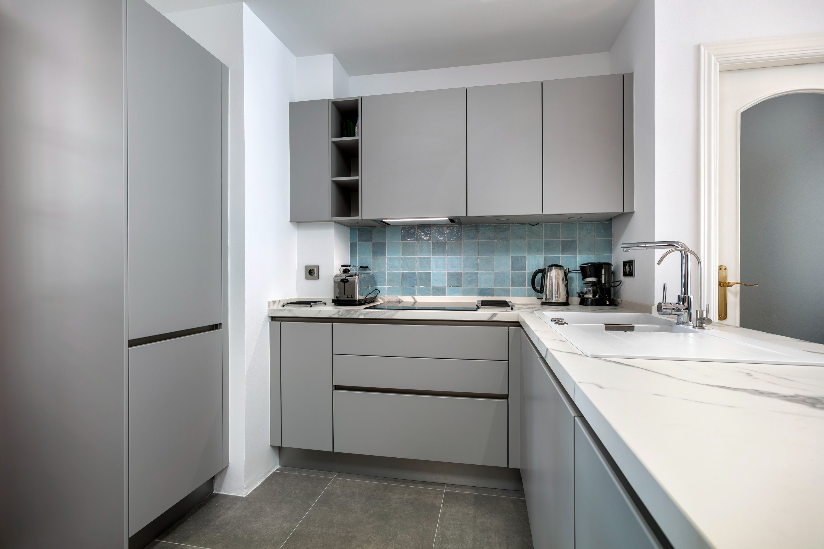 Ático de 3 Dormitorios y 2 Baños en venta en Milla de Oro, Marbella