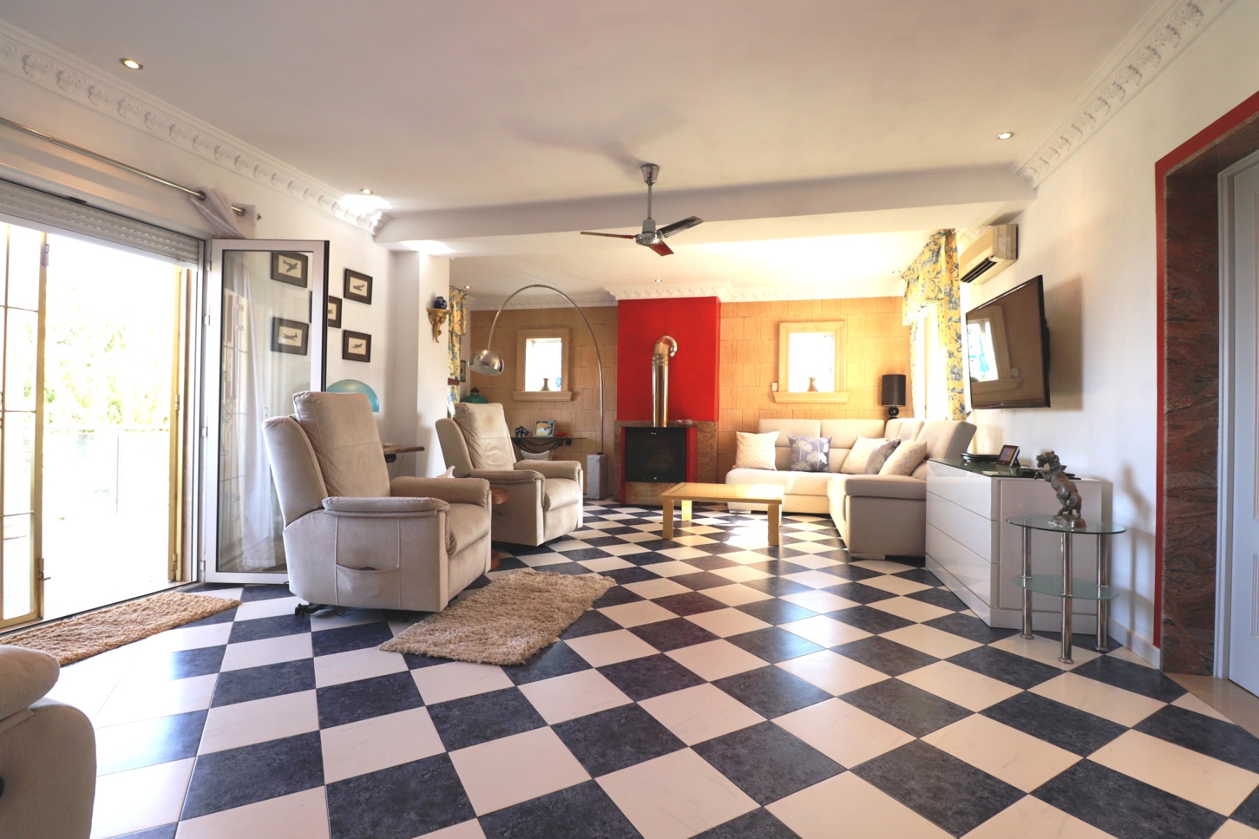 Casa de 3 Dormitorios y 3 Baños en venta en Castillo de Montemar