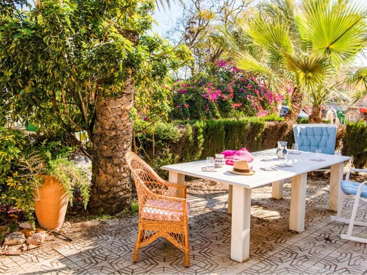 Casa Adosada de 7 Dormitorios y 4 Baños en venta en Vera