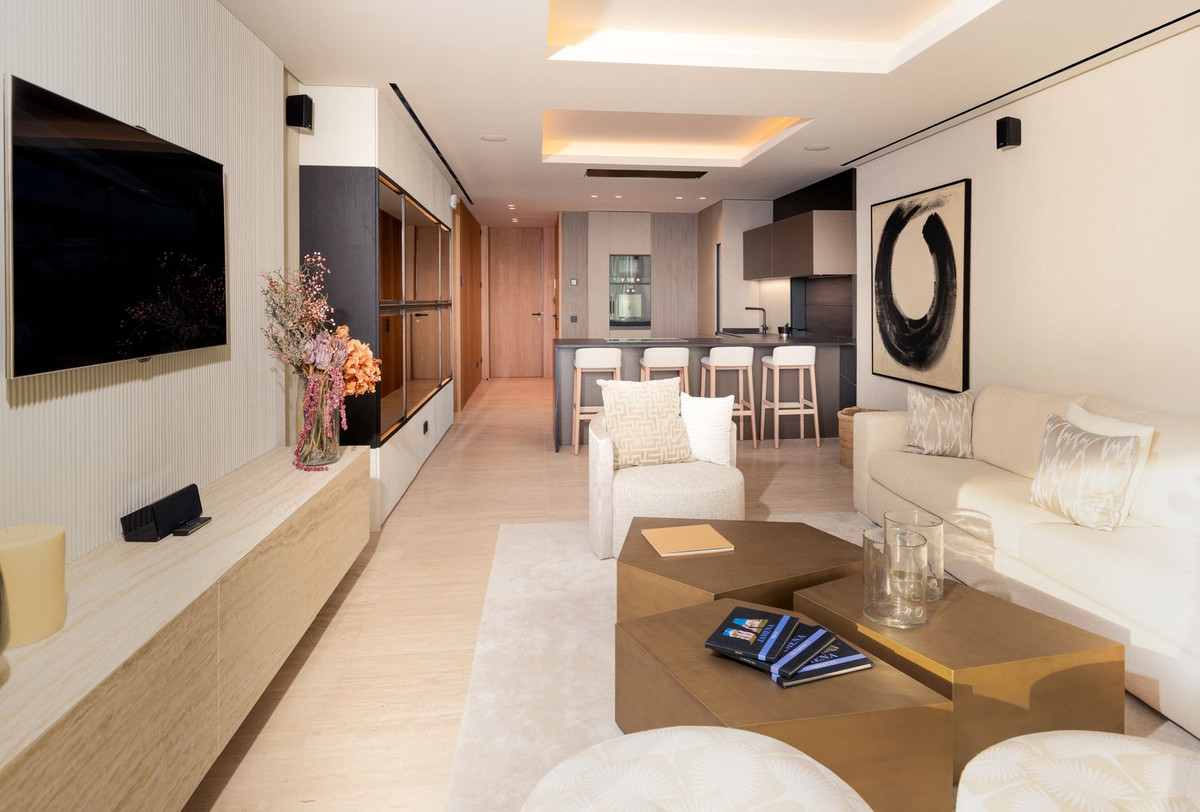 Casa de 3 Dormitorios y 3 Baños en venta en Estepona