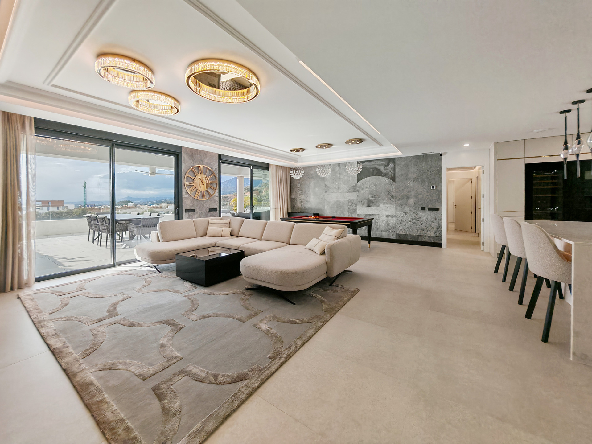 Ático de 3 Dormitorios y 3 Baños en venta en Marbella