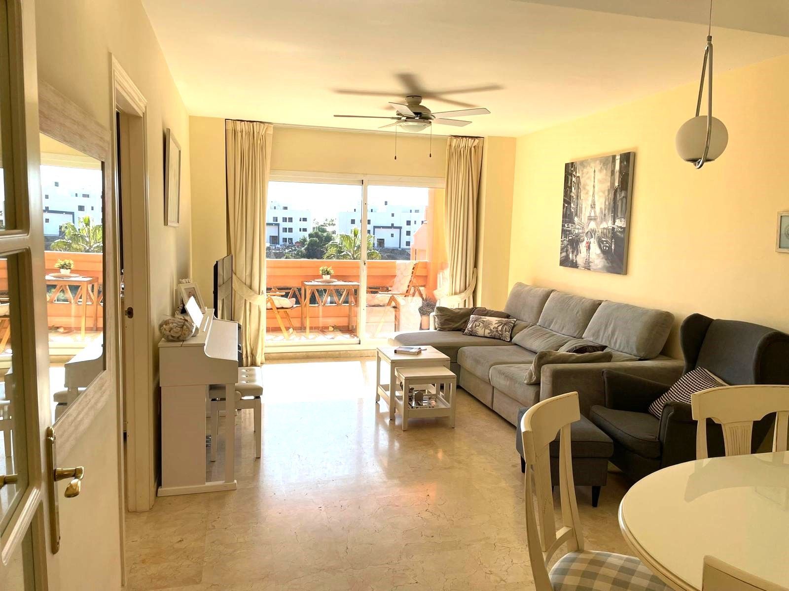 3 спални - Апартамент за продажба в Mijas