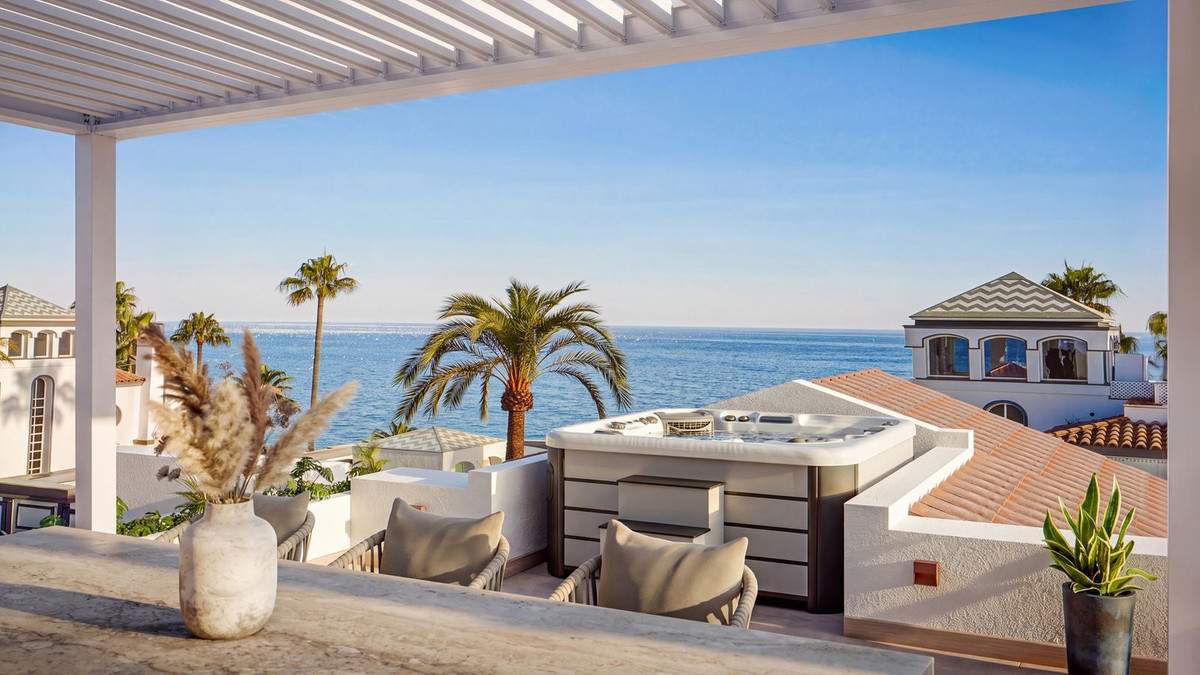 New Golden Mile, Estepona