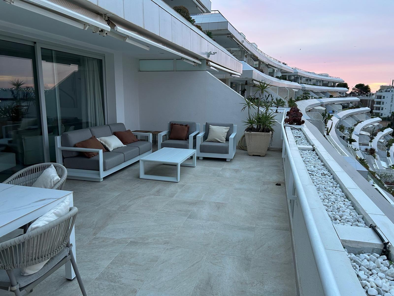Piso de 3 Dormitorios en venta en Marina Botafoch, Eivissa