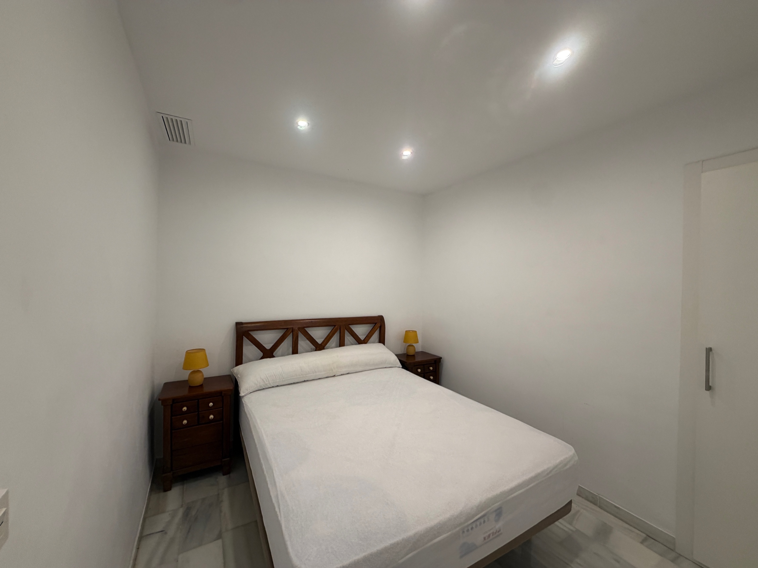 Piso de 2 Dormitorios y 1 Baño en venta en Marbella