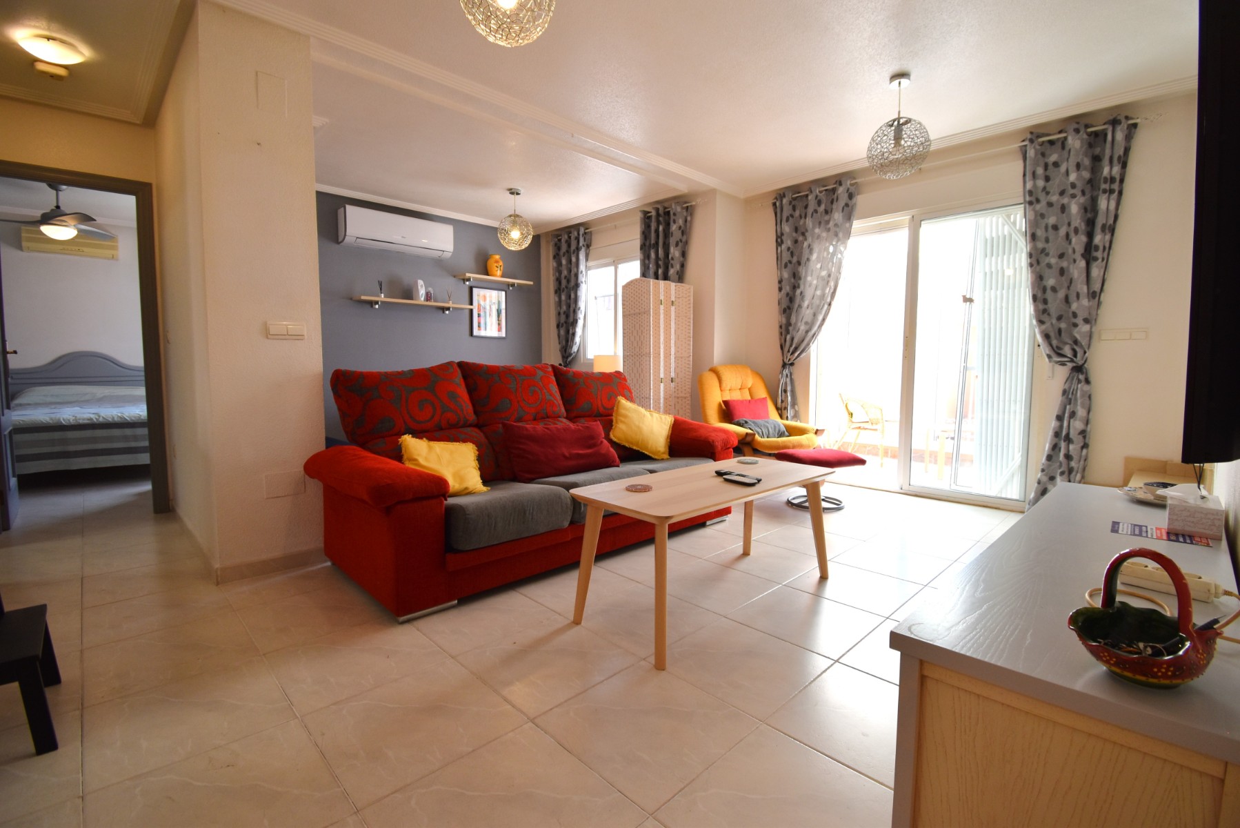 Casa Adosada de 2 Dormitorios en venta en Orihuela Costa