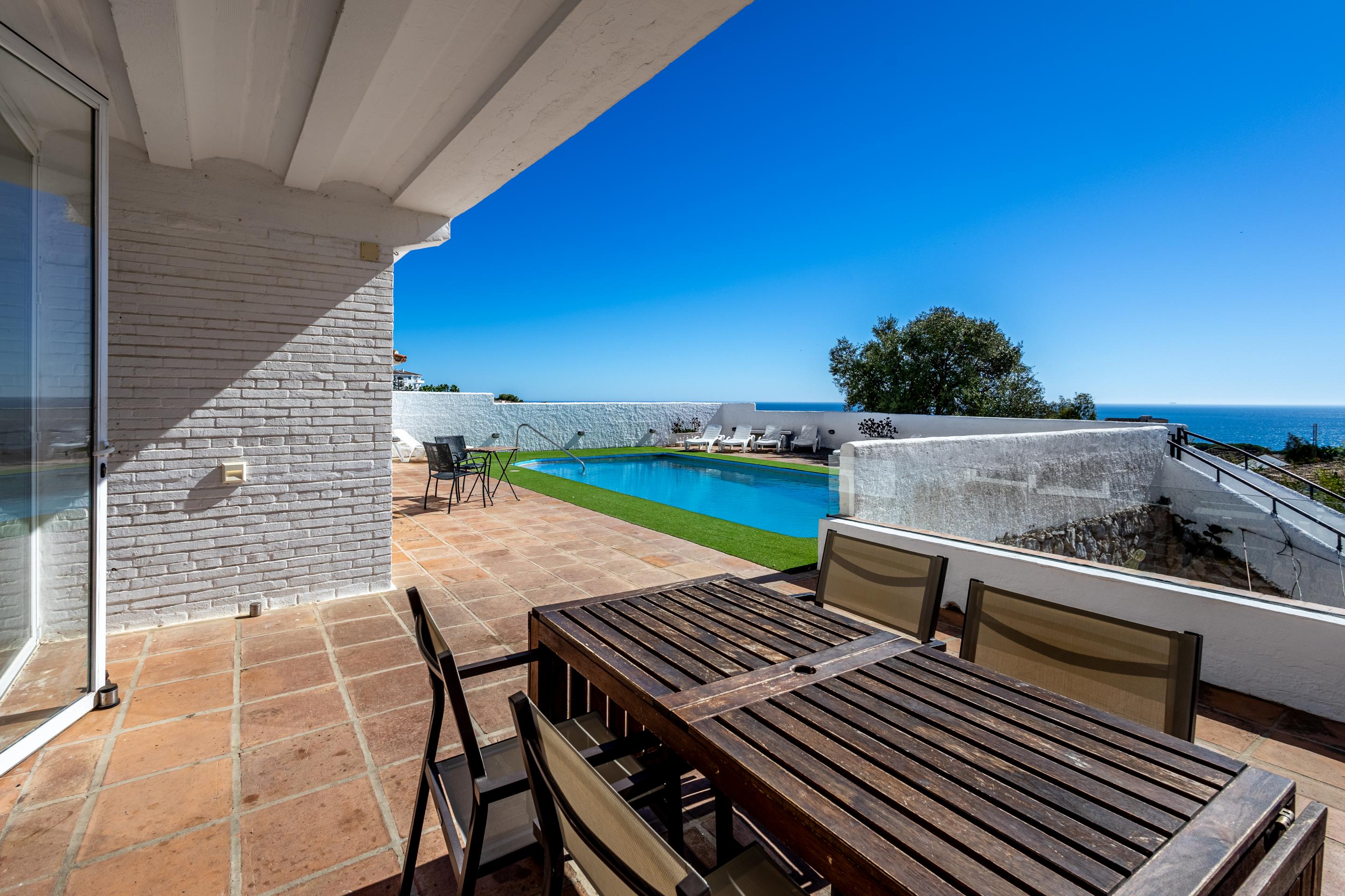 6 Slaapk., 5 Badk. - Villa te koop in Torrenueva, Mijas