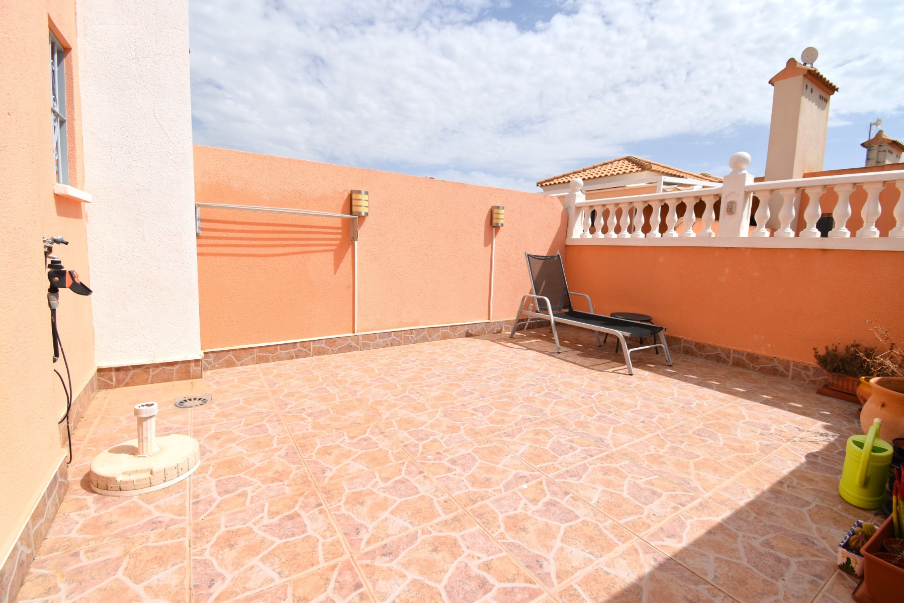 Casa Adosada de 2 Dormitorios en venta en Orihuela Costa