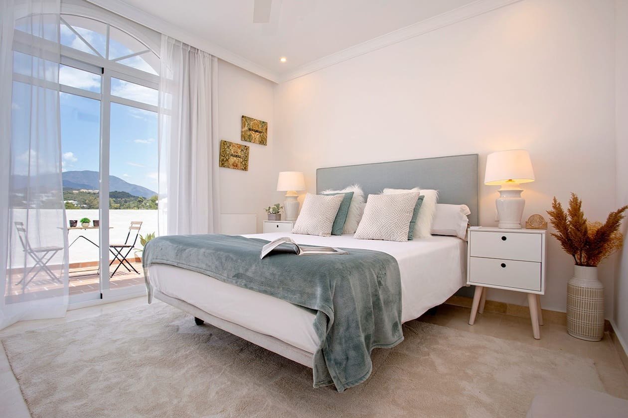 Casa de 3 Dormitorios y 2 Baños en venta en Nueva Andalucía, Marbella