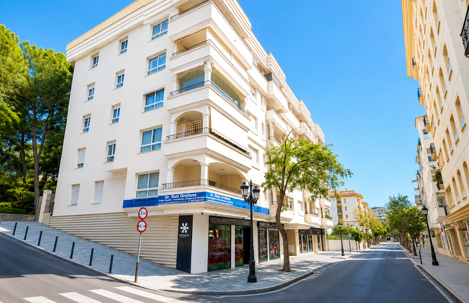 Piso de 2 Dormitorios y 2 Baños en venta en Marbella Centro