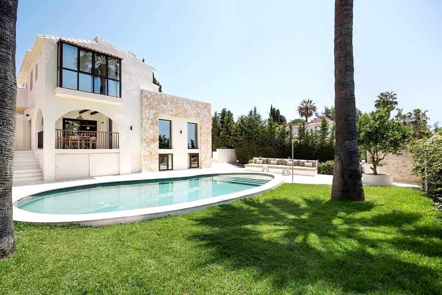 Casa de 6 Dormitorios en venta en Marbella Centro