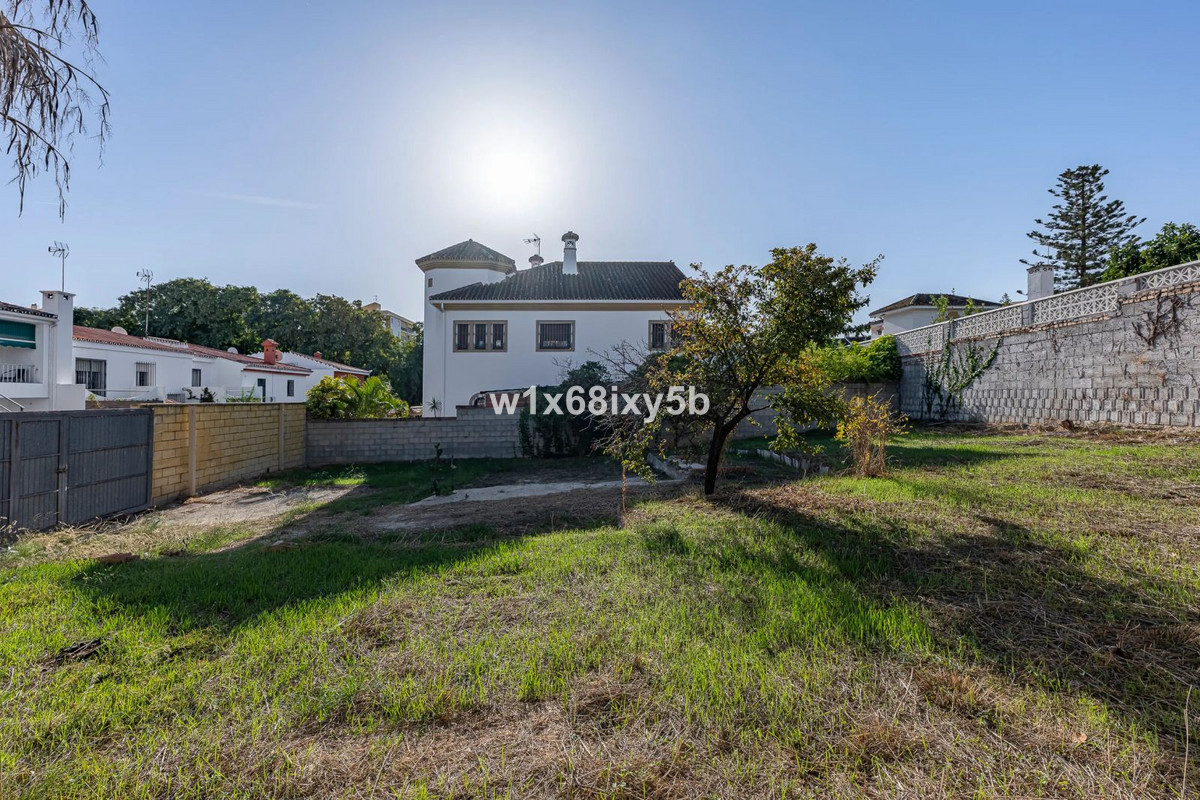 Terreno en venta en San Pedro de Alcántara