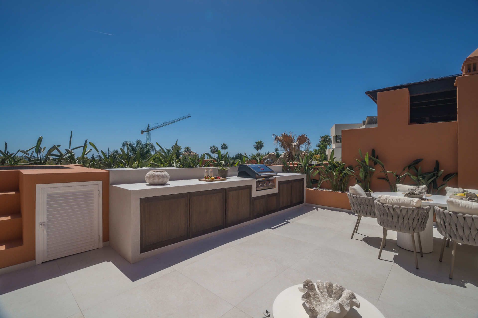 4 спални, 3 бани - Пентхаус за продажба в Nueva Andalucia, Marbella