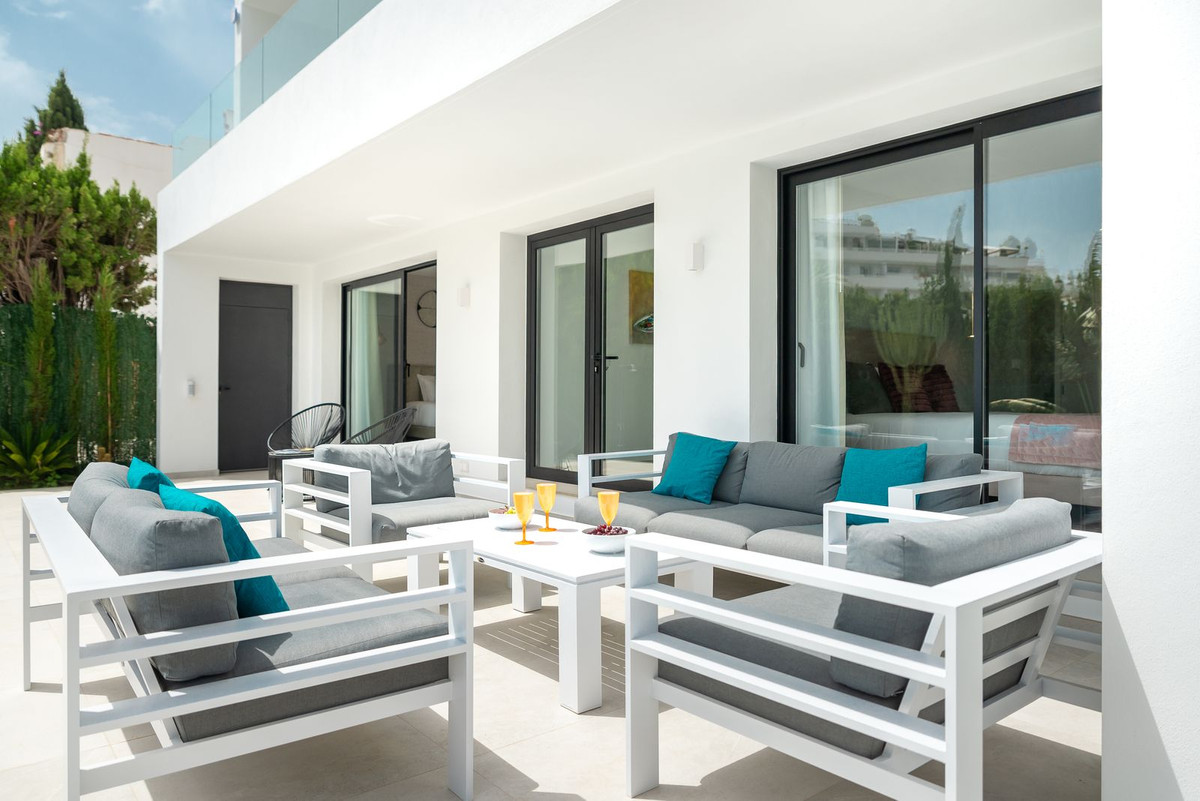5 спални, 5 бани - Вила за продажба в San Pedro de Alcántara