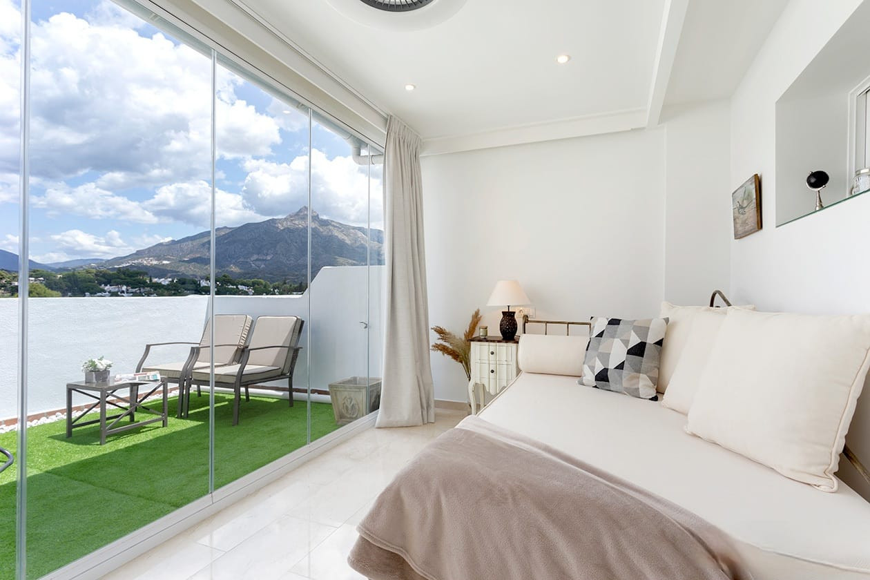 Casa de 3 Dormitorios y 2 Baños en venta en Nueva Andalucía, Marbella