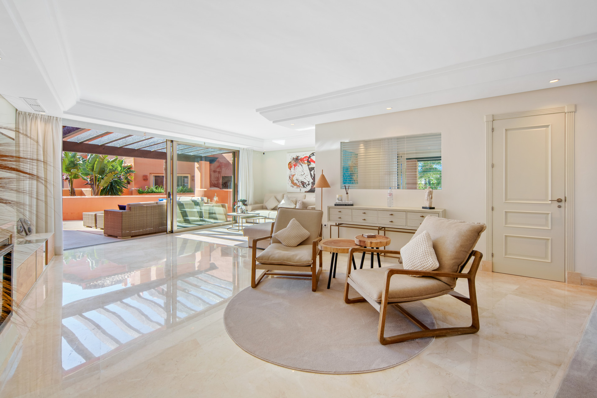Ático de 3 Dormitorios y 4 Baños en venta en Los Monteros, Marbella