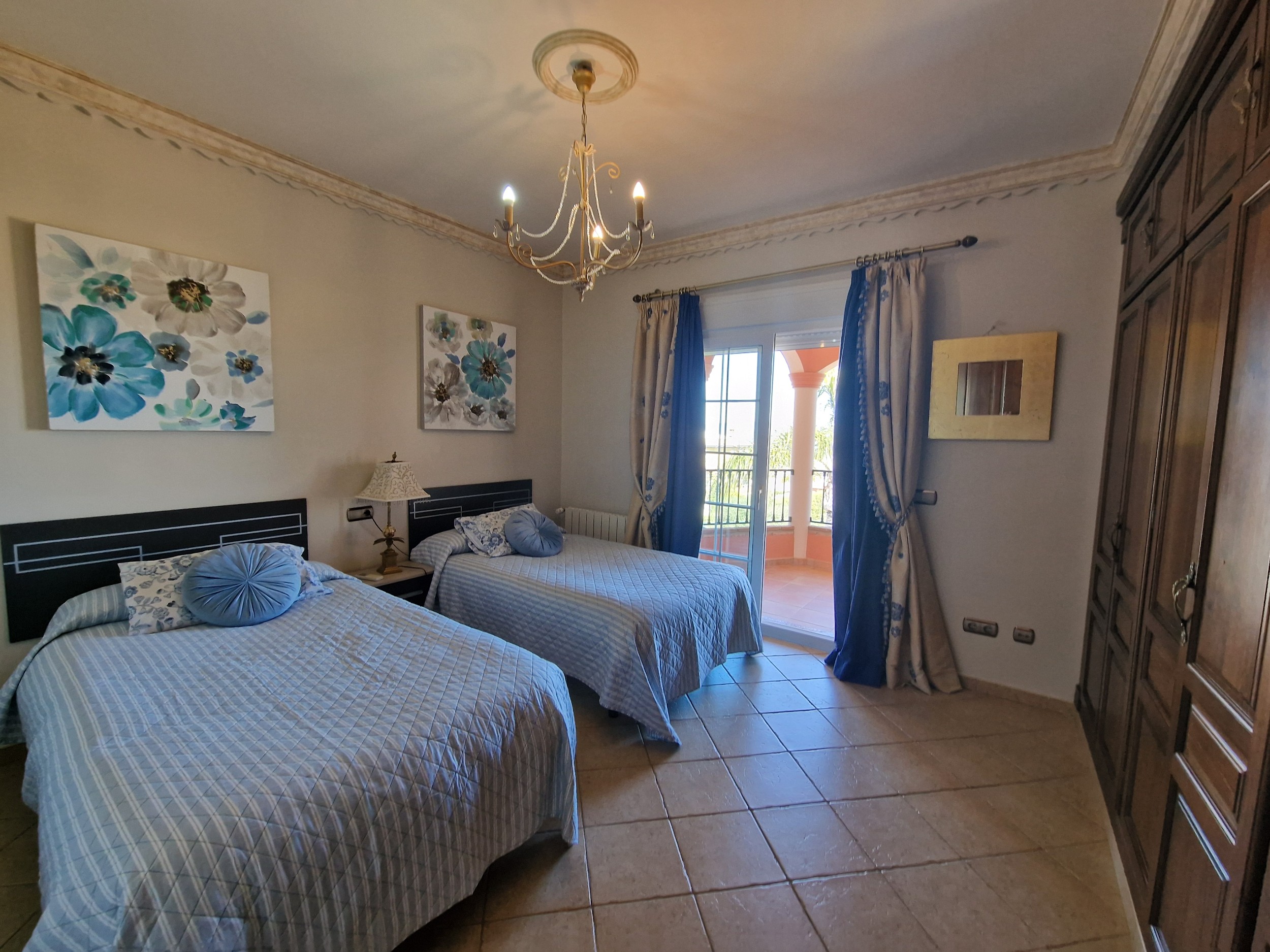 Casa de 6 Dormitorios en venta en Alhaurin el Grande