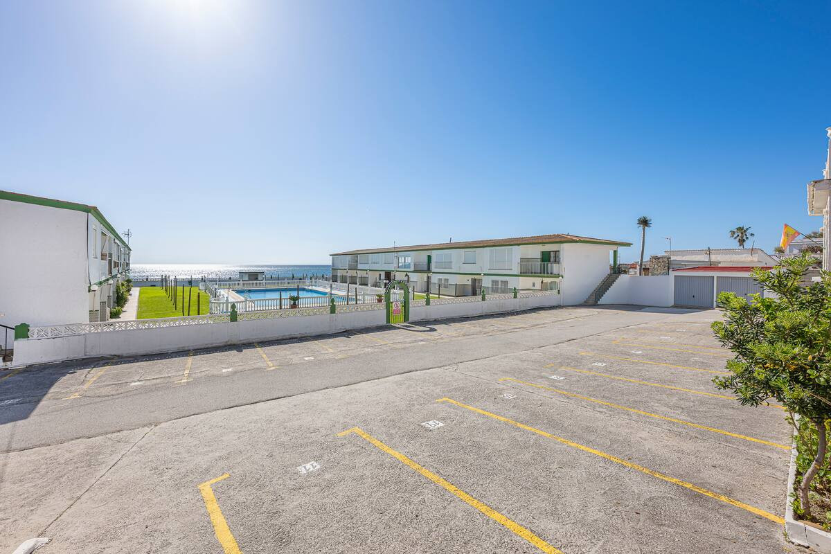 Piso de 1 Dormitorio y 1 Baño en venta en Manilva
