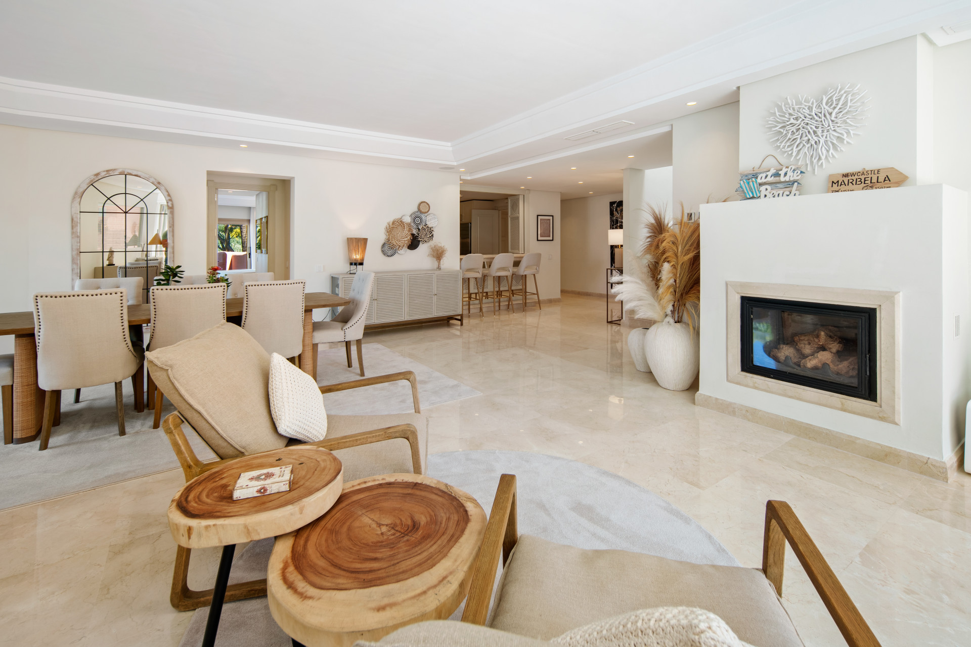 Ático de 3 Dormitorios y 4 Baños en venta en Los Monteros, Marbella