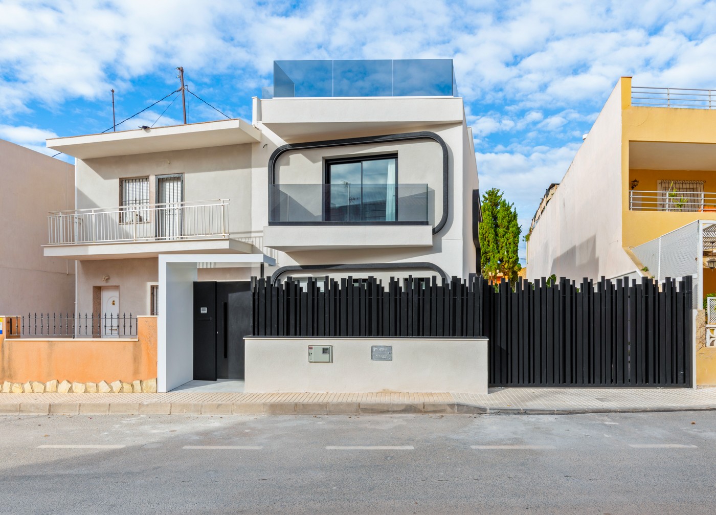 Casa de 4 Dormitorios en venta en Torre de la Horadada, Pilar de la Horadada