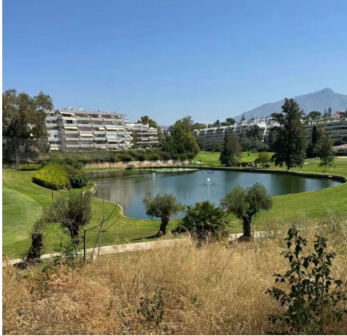 Terreno en venta en Guadalmina Alta, San Pedro de Alcántara