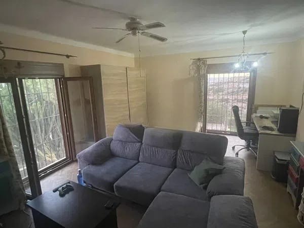Casa de 5 Dormitorios en venta en Almería