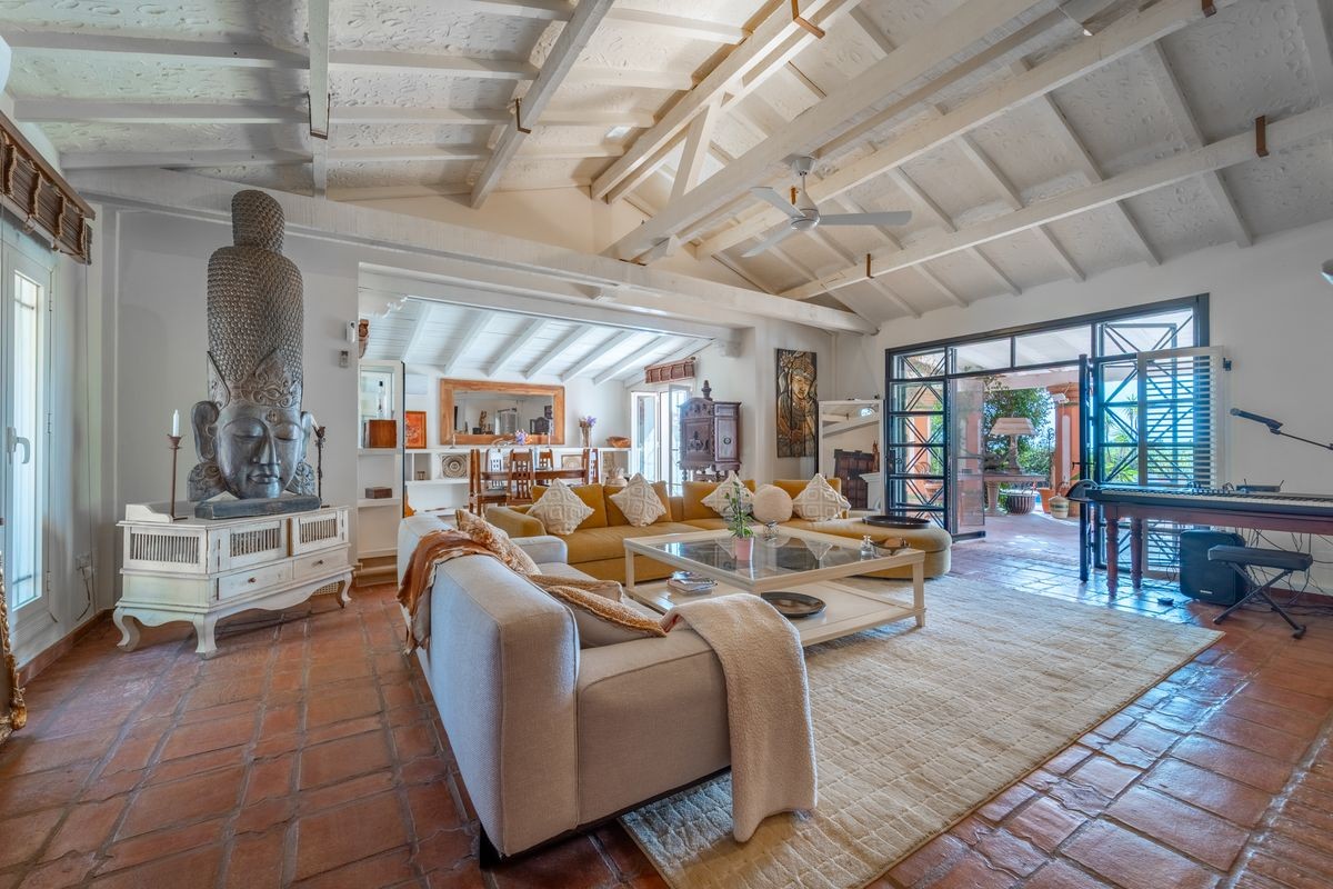 4 Bed - Villa for Rent in San Pedro de Alcántara