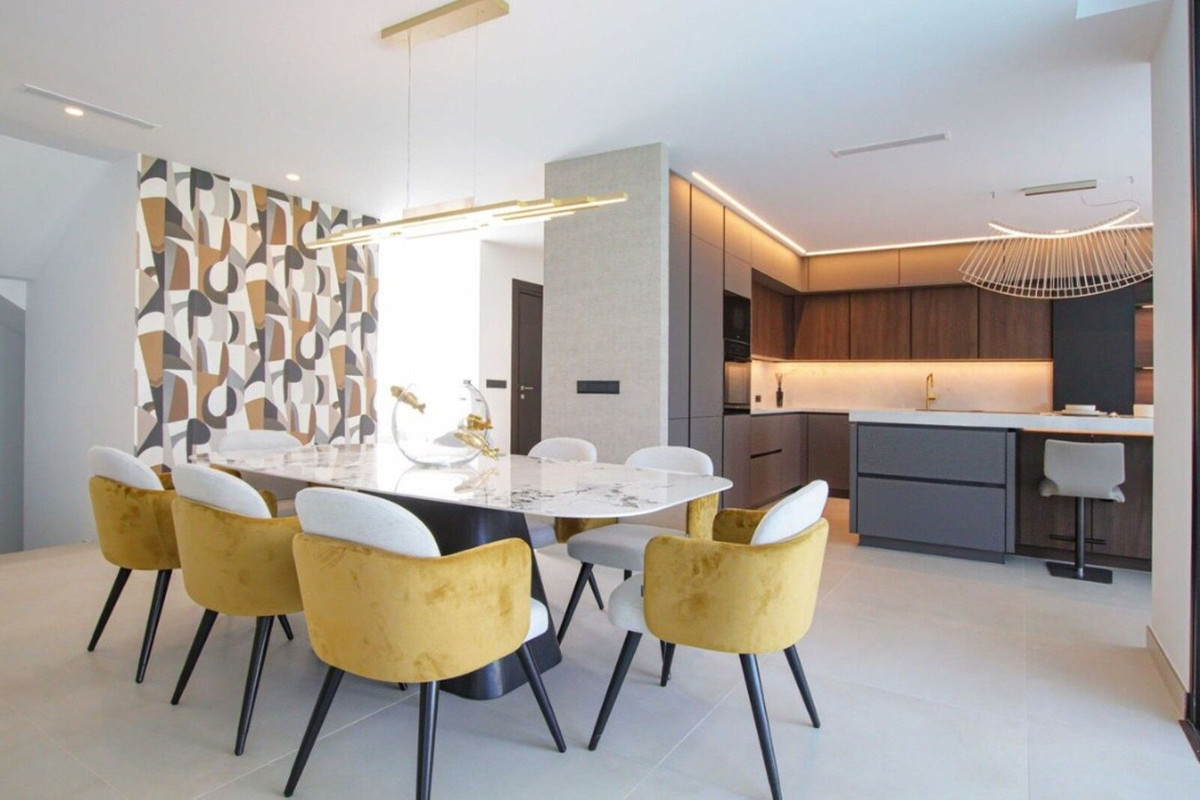 Casa de 4 Dormitorios en venta en Estepona