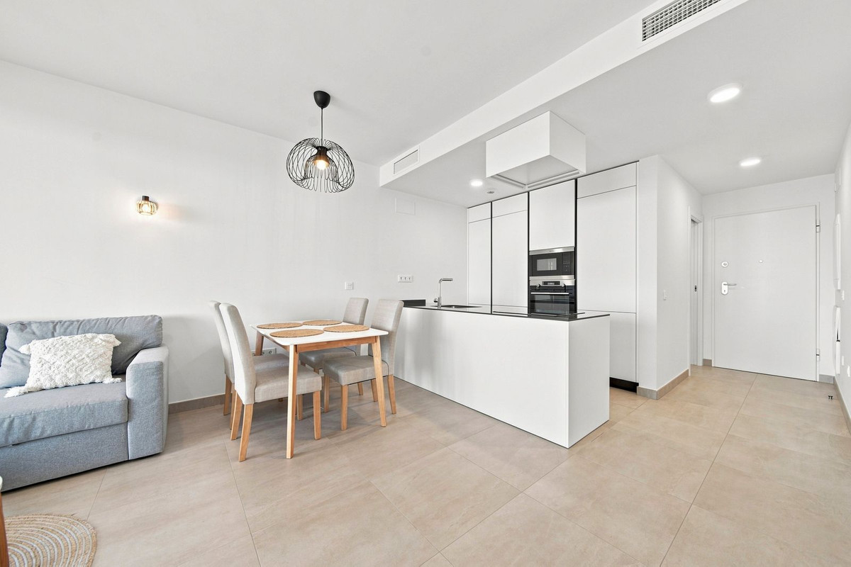 Piso de 2 Dormitorios en venta en Fuengirola