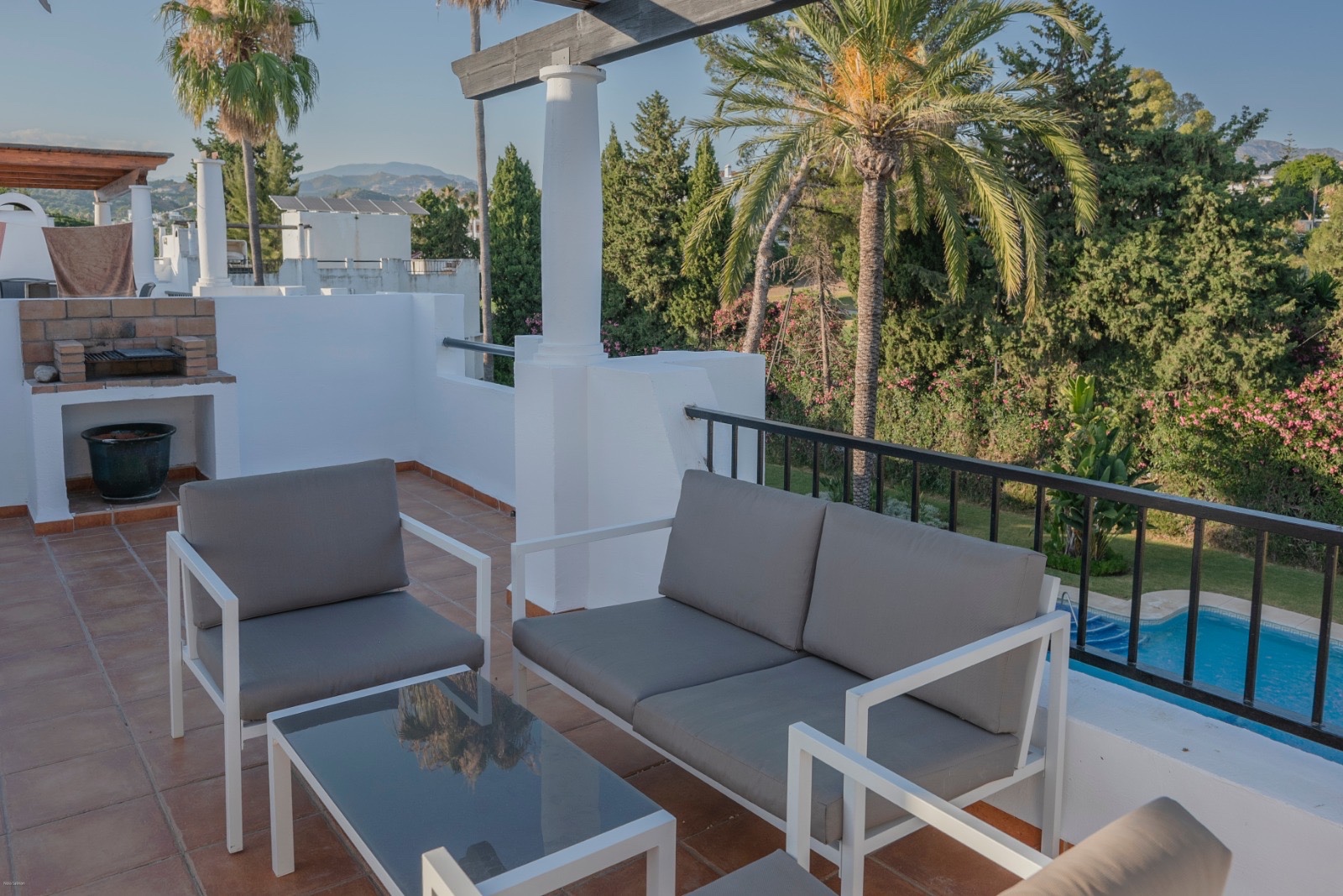 Casa Adosada de 3 Dormitorios en alquiler vacacional en Nueva Andalucía, Marbella