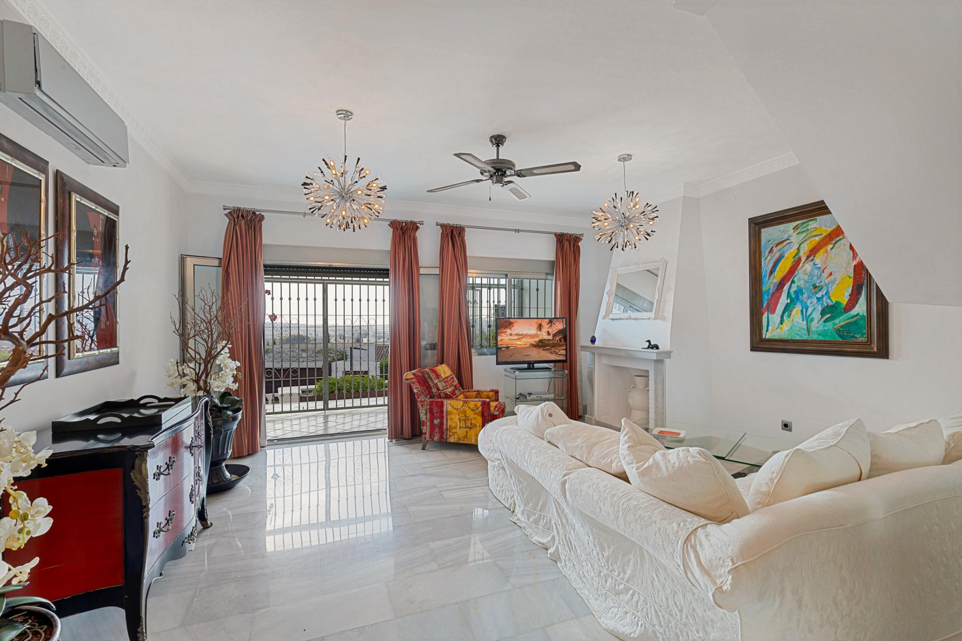 Casa de 3 Dormitorios en venta en Mijas Golf