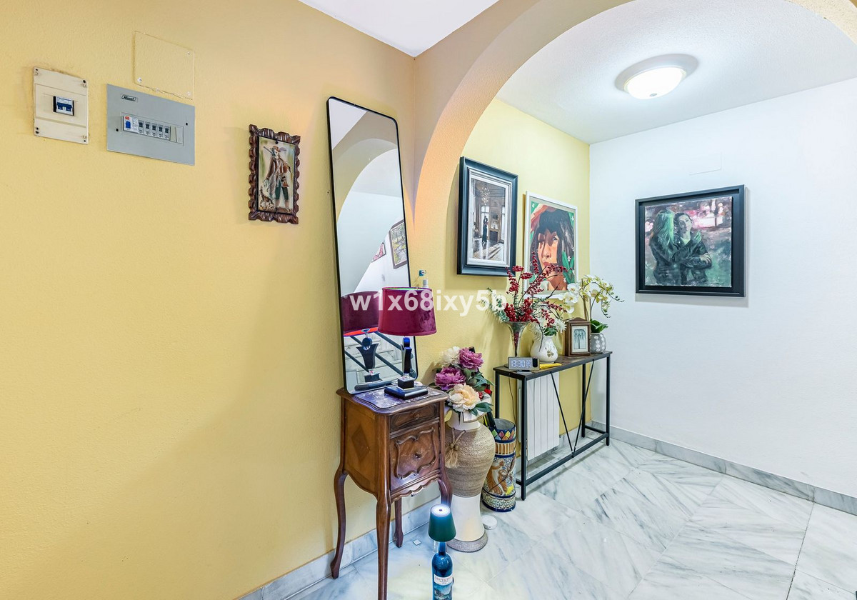 Casa Adosada de 3 Dormitorios y 3 Baños en venta en Cancelada