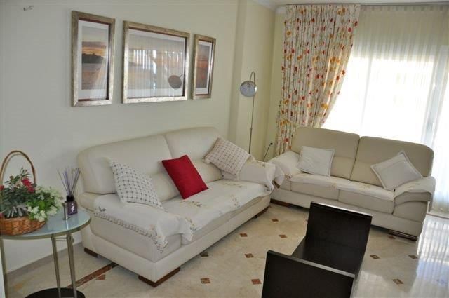 Piso de 3 Dormitorios en venta en Marbella