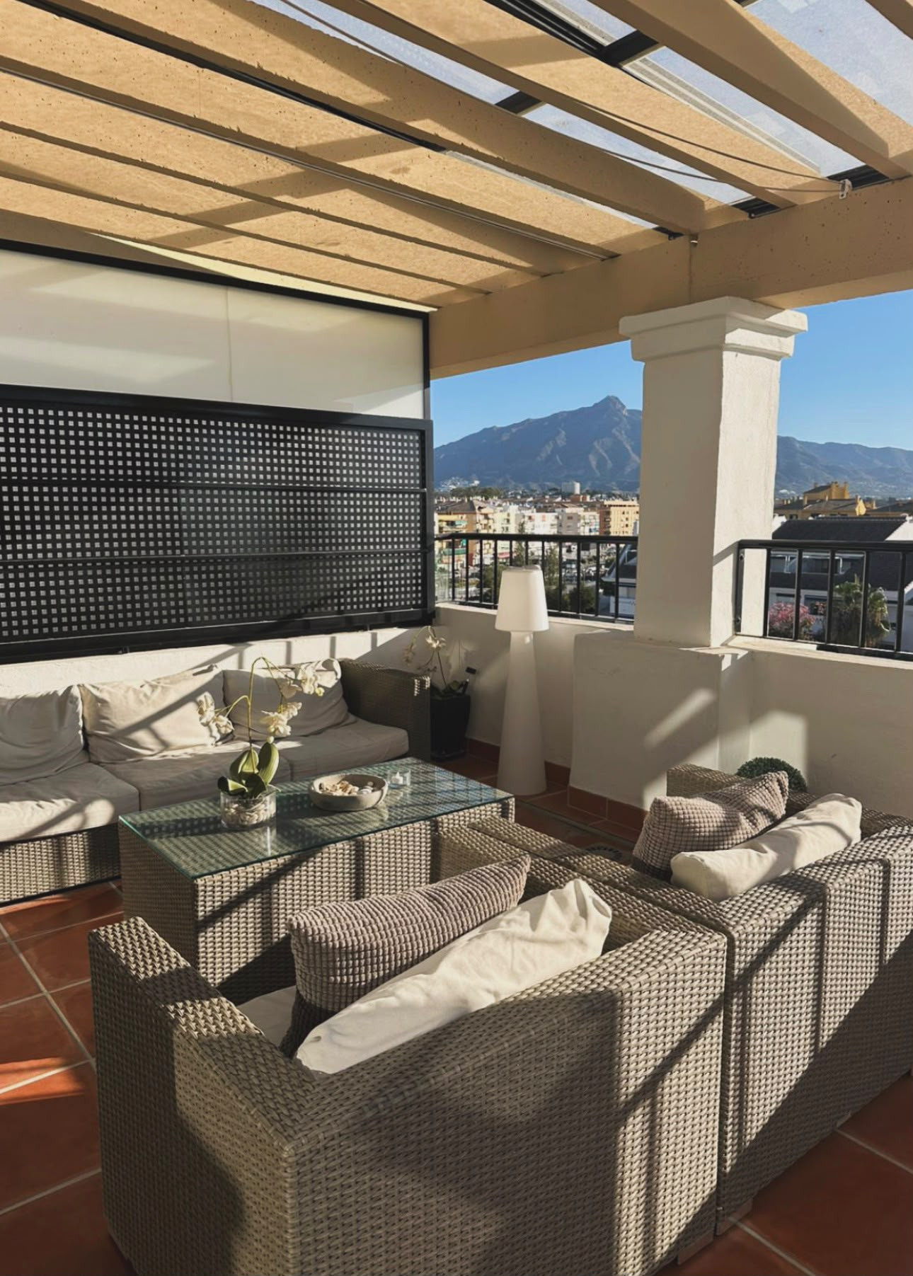 Piso de 3 Dormitorios y 3 Baños en venta en San Pedro de Alcántara