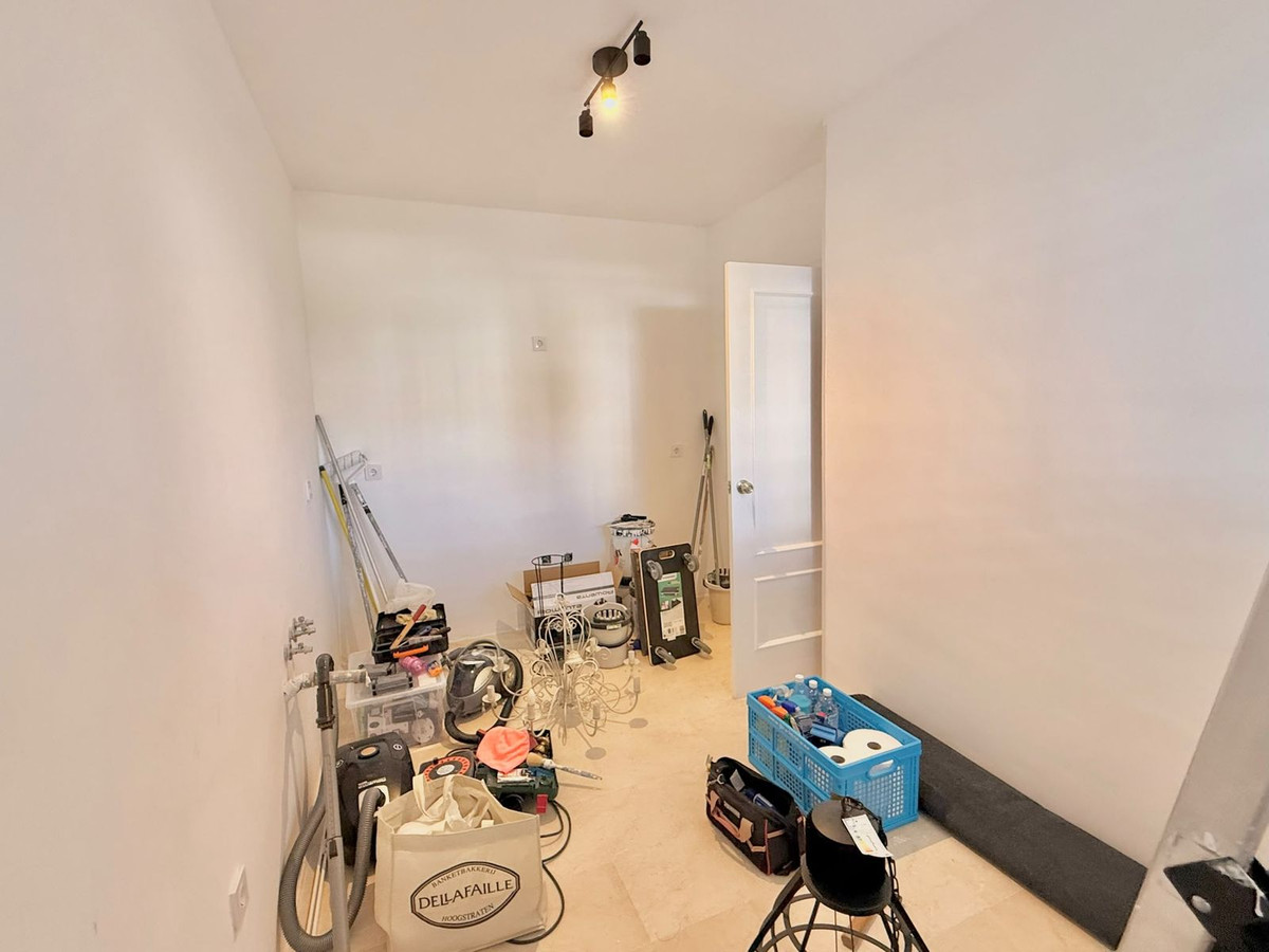 Piso de 2 Dormitorios en venta en Fuengirola