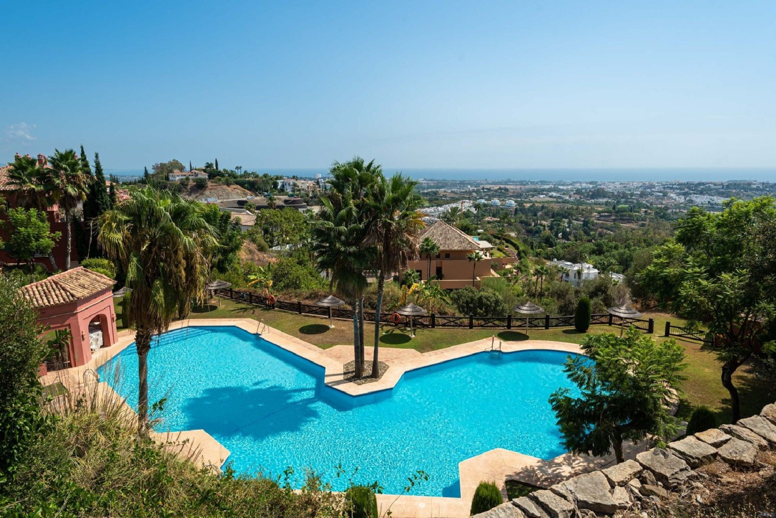 2 кровать 2 ванна Квартира для продажи в Monte Halcones, Benahavis