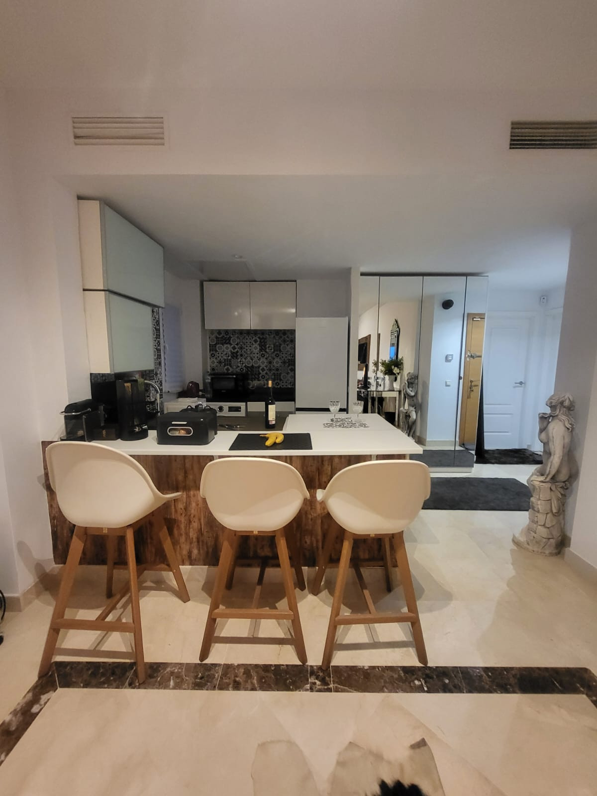 Ático de 2 Dormitorios en venta en Cancelada, Estepona