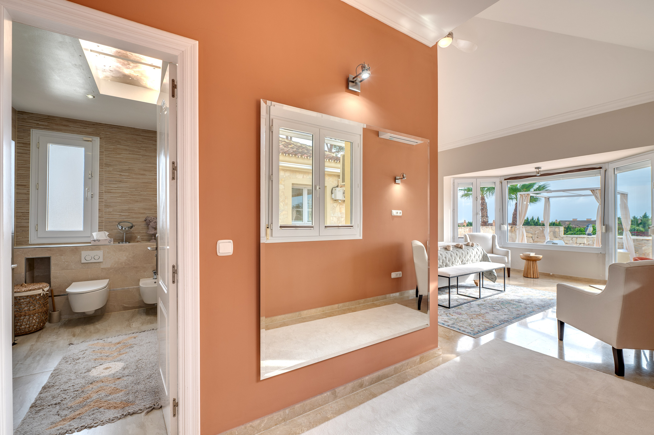 Casa de 5 Dormitorios y 6 Baños en venta en Marbella Centro