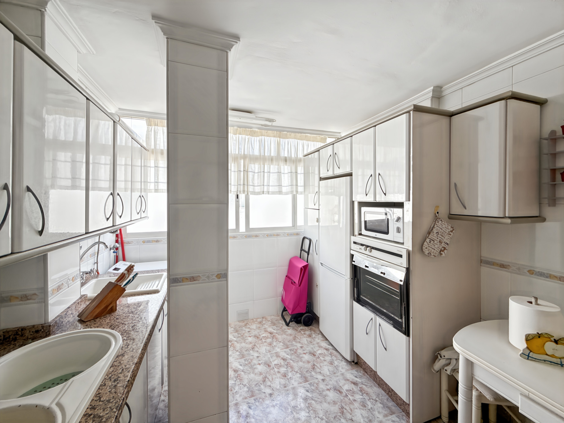 Piso de 4 Dormitorios y 2 Baños en venta en Málaga Centro