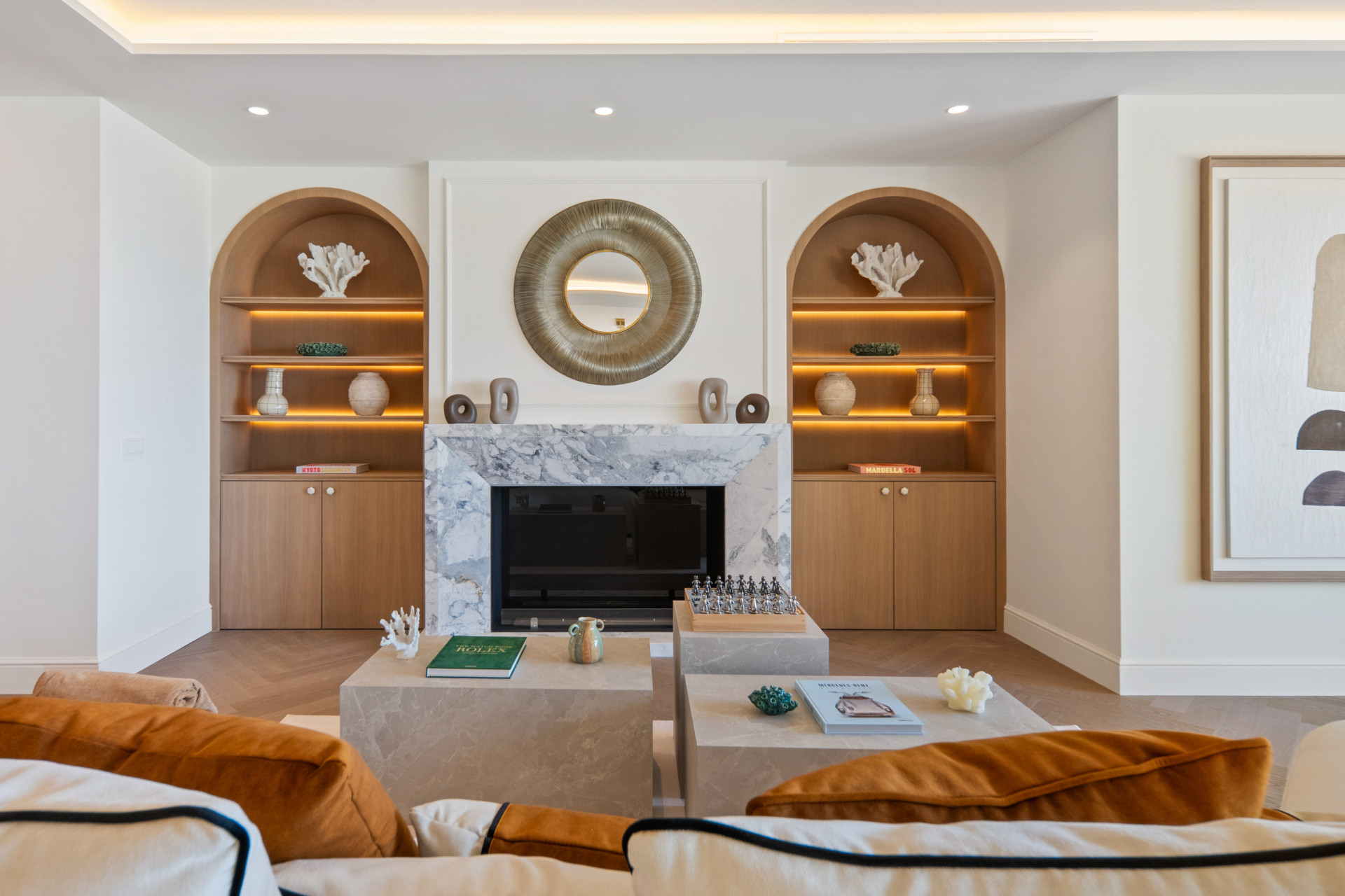 Ático de 5 Dormitorios y 6 Baños en venta en Nueva Andalucía, Marbella